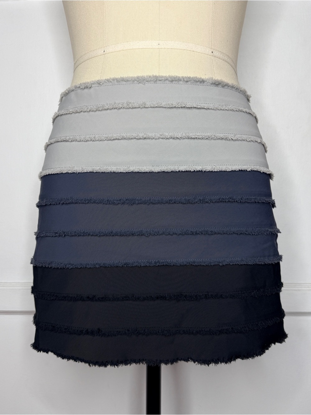 Bebe gradient mini skirt
